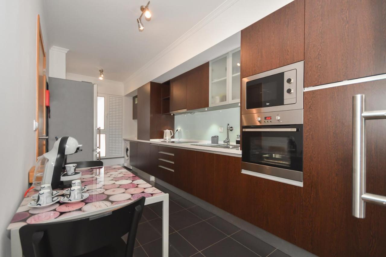 Spacious 3 Bedroom By The Beach Канісу Екстер'єр фото